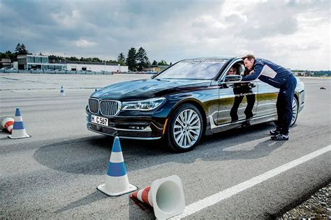 Bmw ultimate driving experience. Things To Know About Bmw ultimate driving experience. 